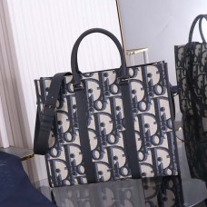 Replica Dior East-West Tote Bag