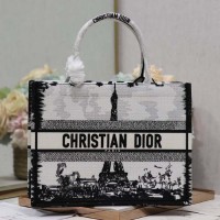 Replica Medium Dior Book